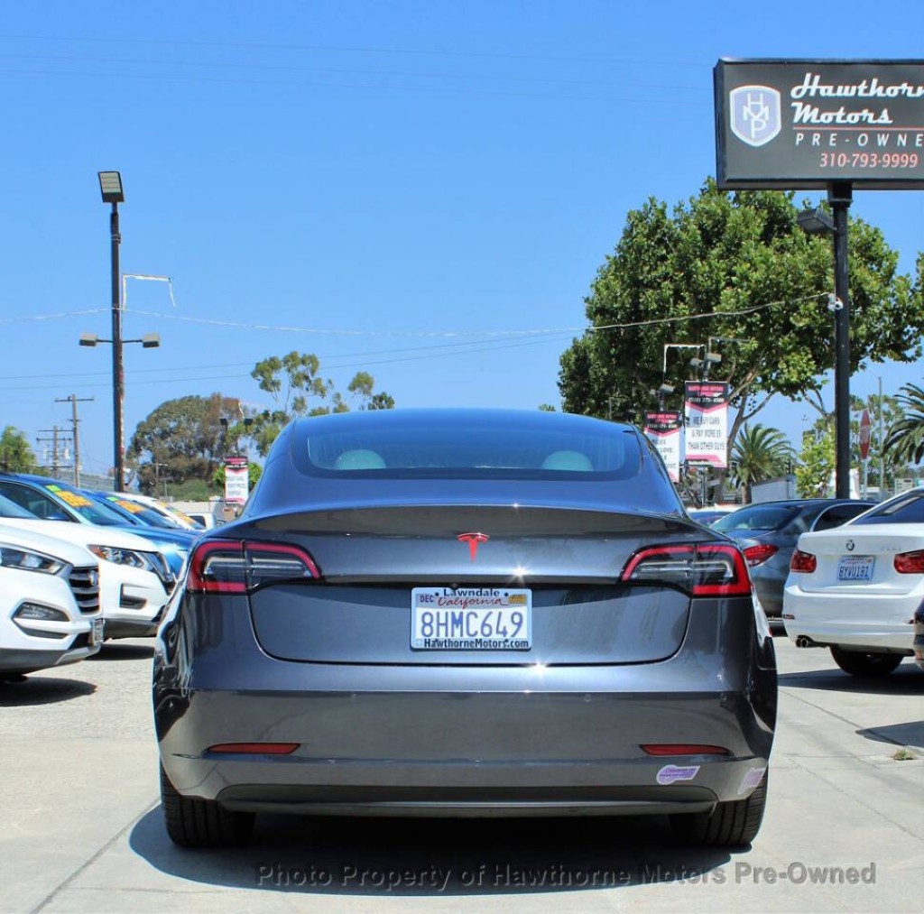 2018 Tesla Model 3 Image 4