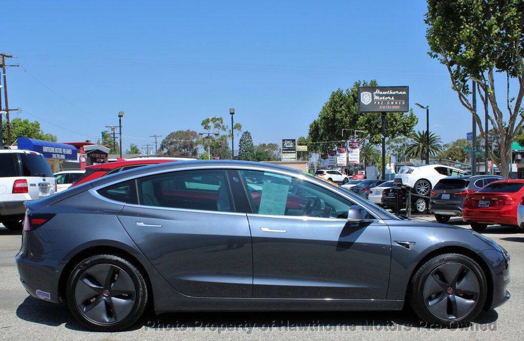 2018 Tesla Model 3 Image 7