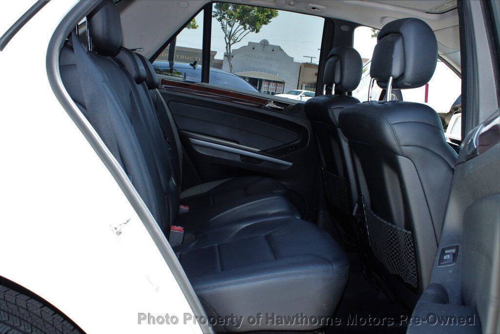 2011 Mercedes-Benz M-Class Image 12