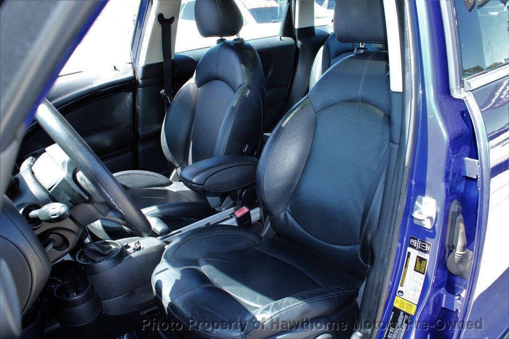 2015 MINI Countryman Image 9