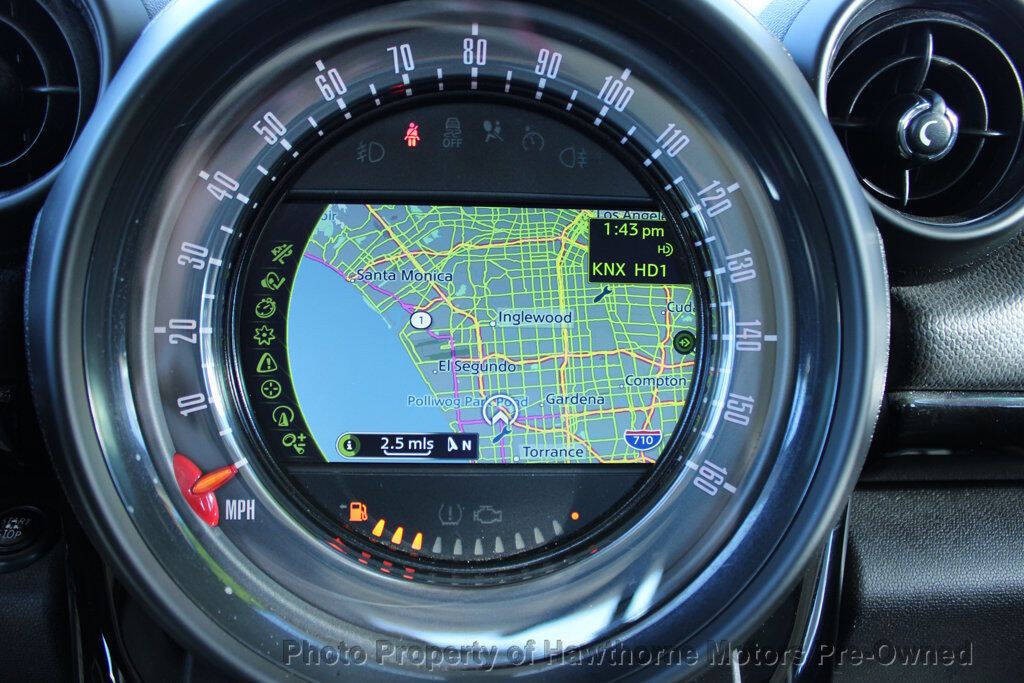 2015 MINI Countryman Image 15