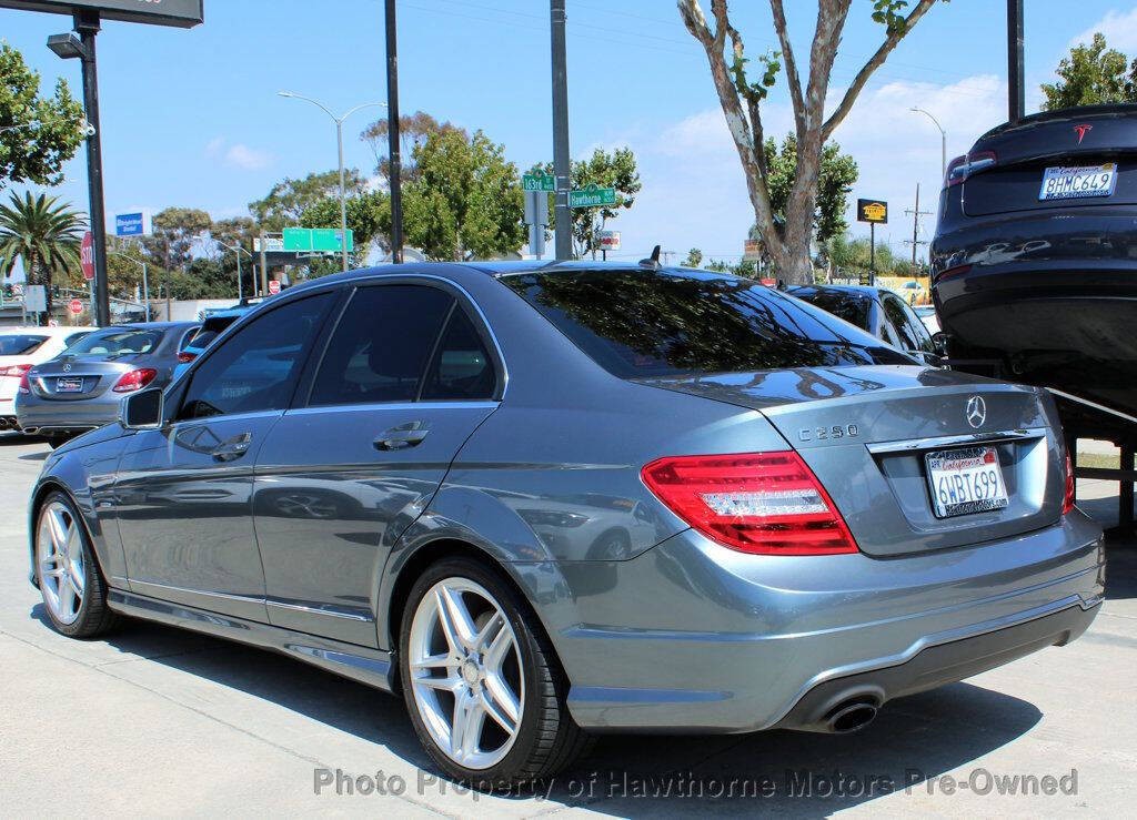 2012 Mercedes-Benz C-Class Image 5