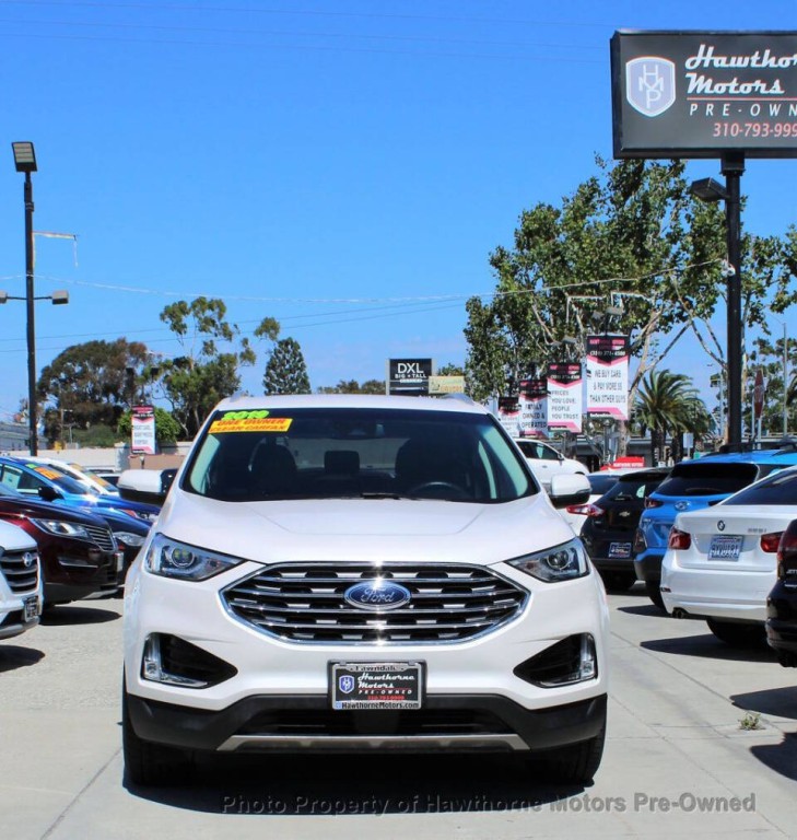 2019 Ford Edge Image 3
