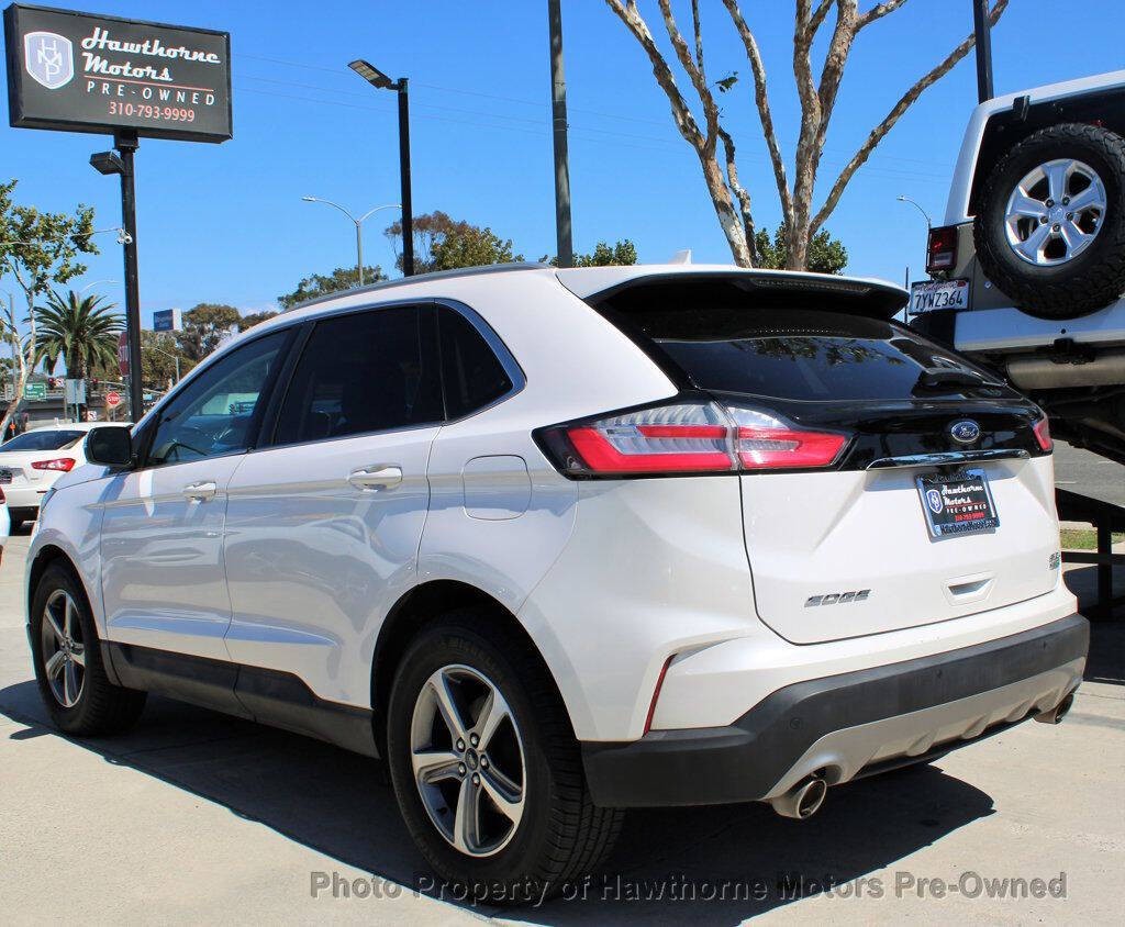 2019 Ford Edge Image 5
