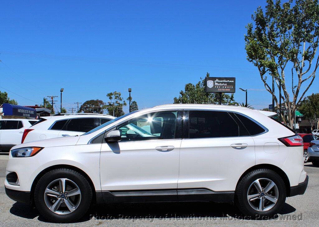 2019 Ford Edge Image 8