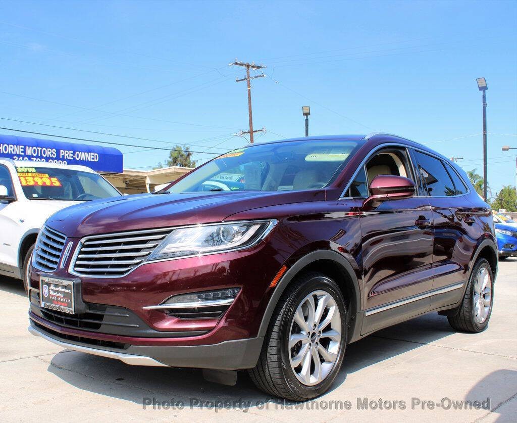 2016 Lincoln MKC Image 2