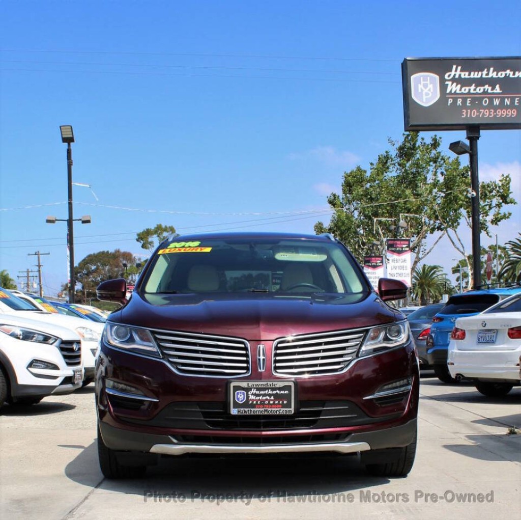 2016 Lincoln MKC Image 3