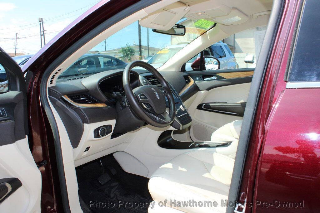 2016 Lincoln MKC Image 17