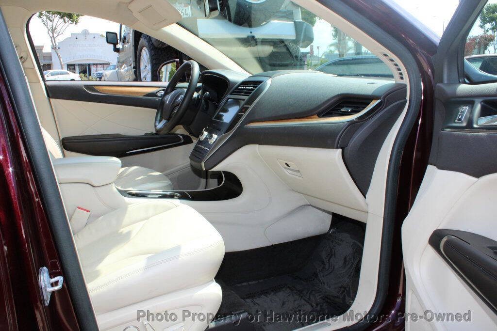 2016 Lincoln MKC Image 18