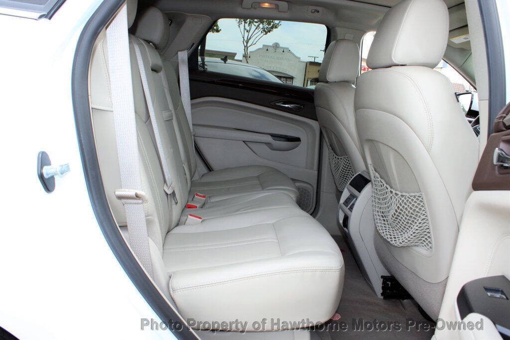 2016 Cadillac SRX Image 12