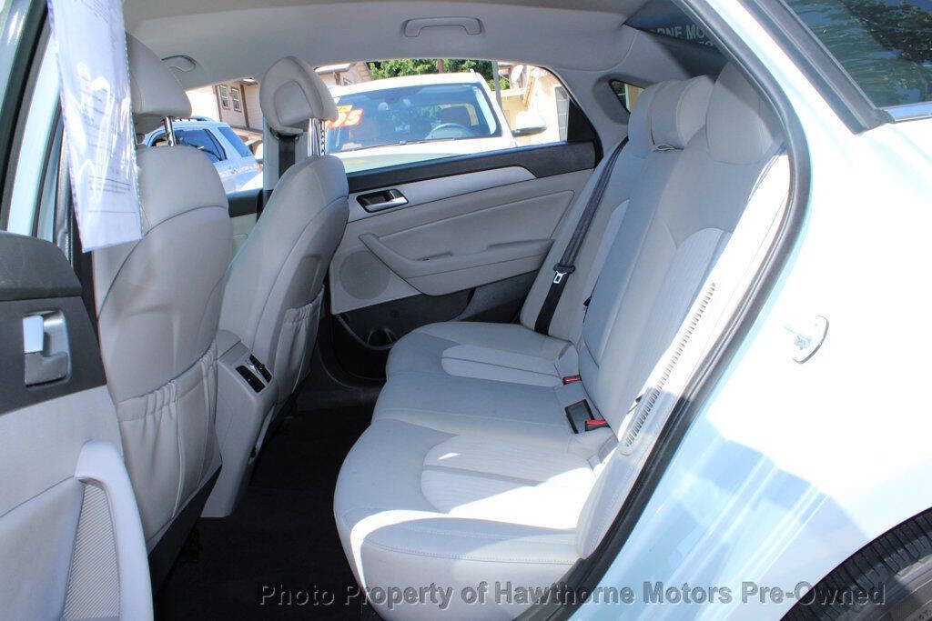 2016 Hyundai Sonata Image 10