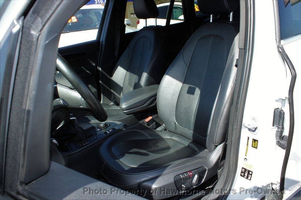 2018 BMW X1 Image 9