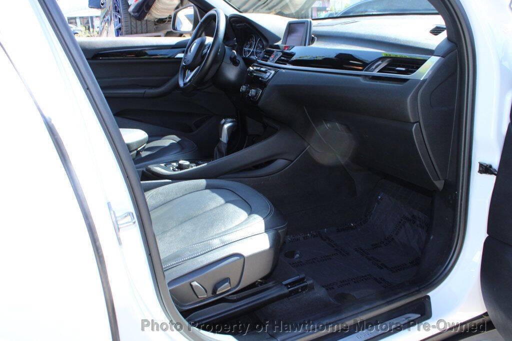 2018 BMW X1 Image 17