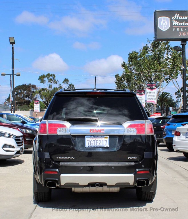 2015 GMC Terrain Image 4
