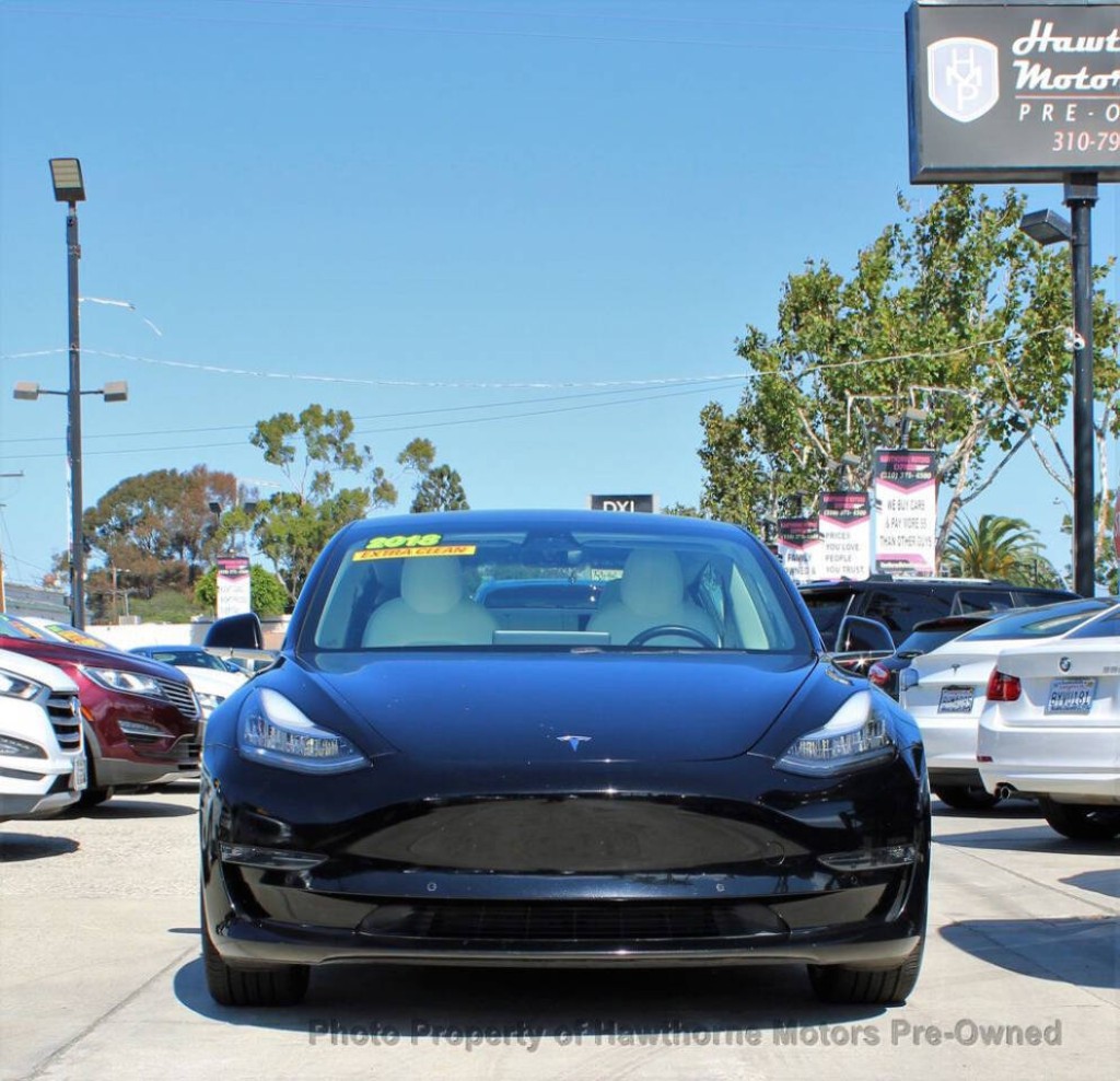 2018 Tesla Model 3 Image 3