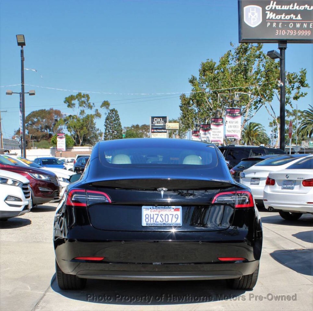 2018 Tesla Model 3 Image 4