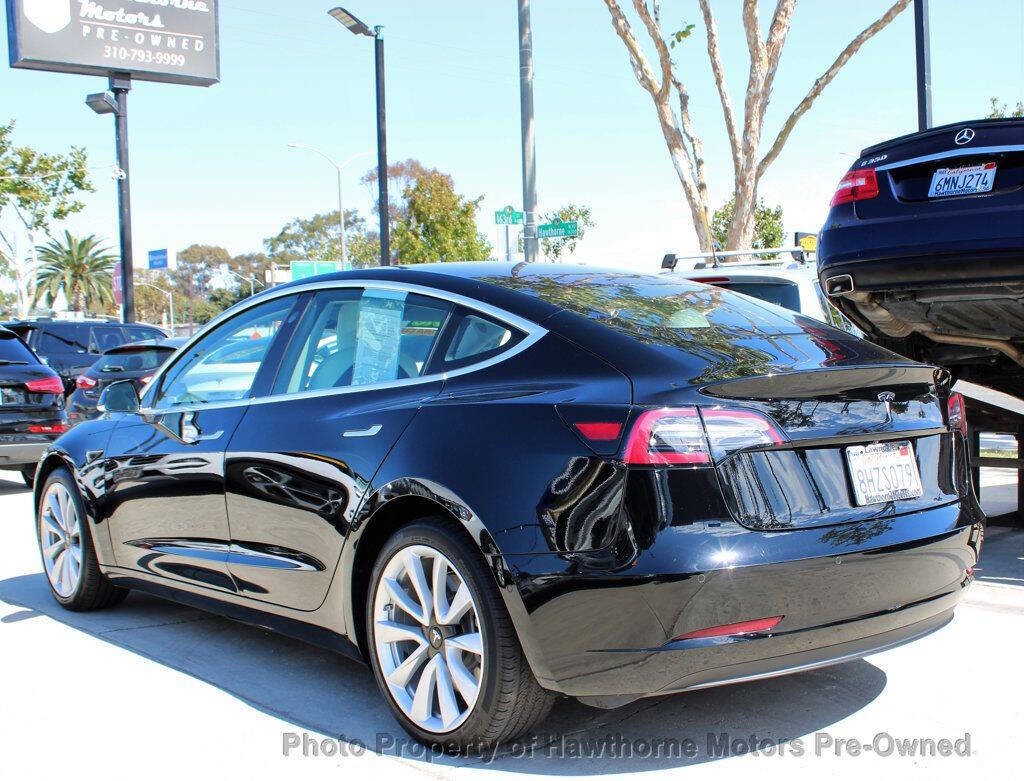 2018 Tesla Model 3 Image 5