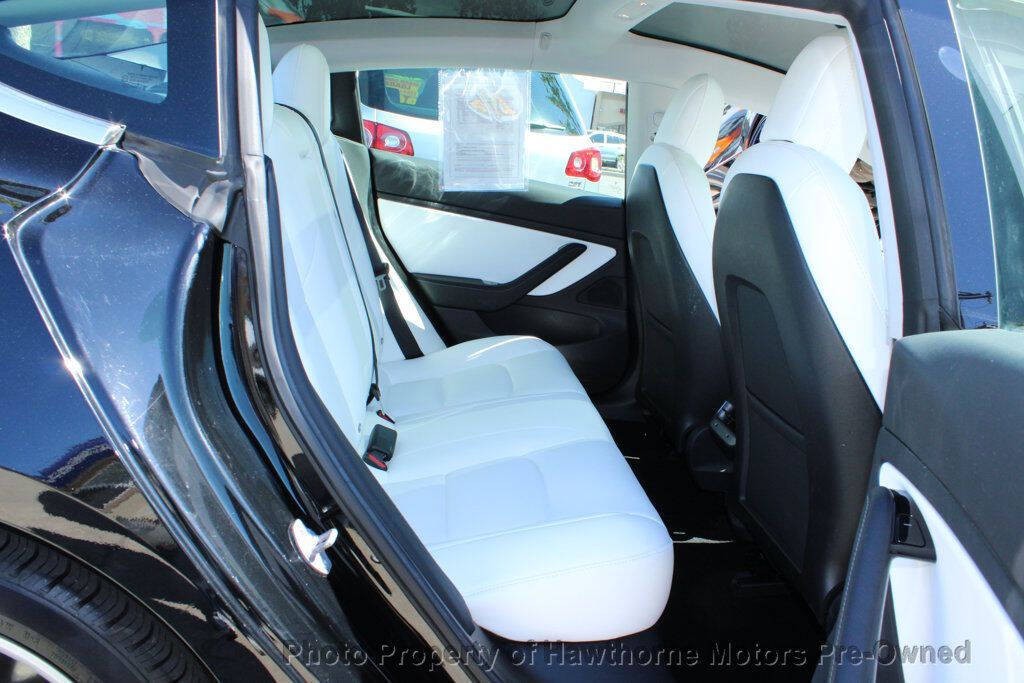 2018 Tesla Model 3 Image 12