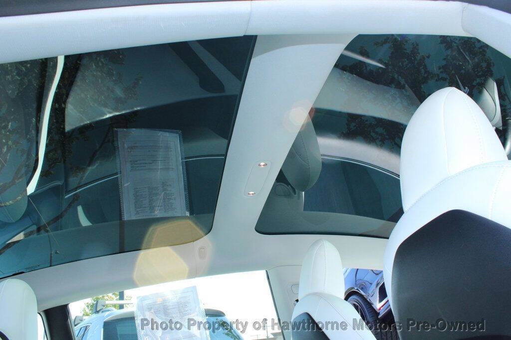 2018 Tesla Model 3 Image 13
