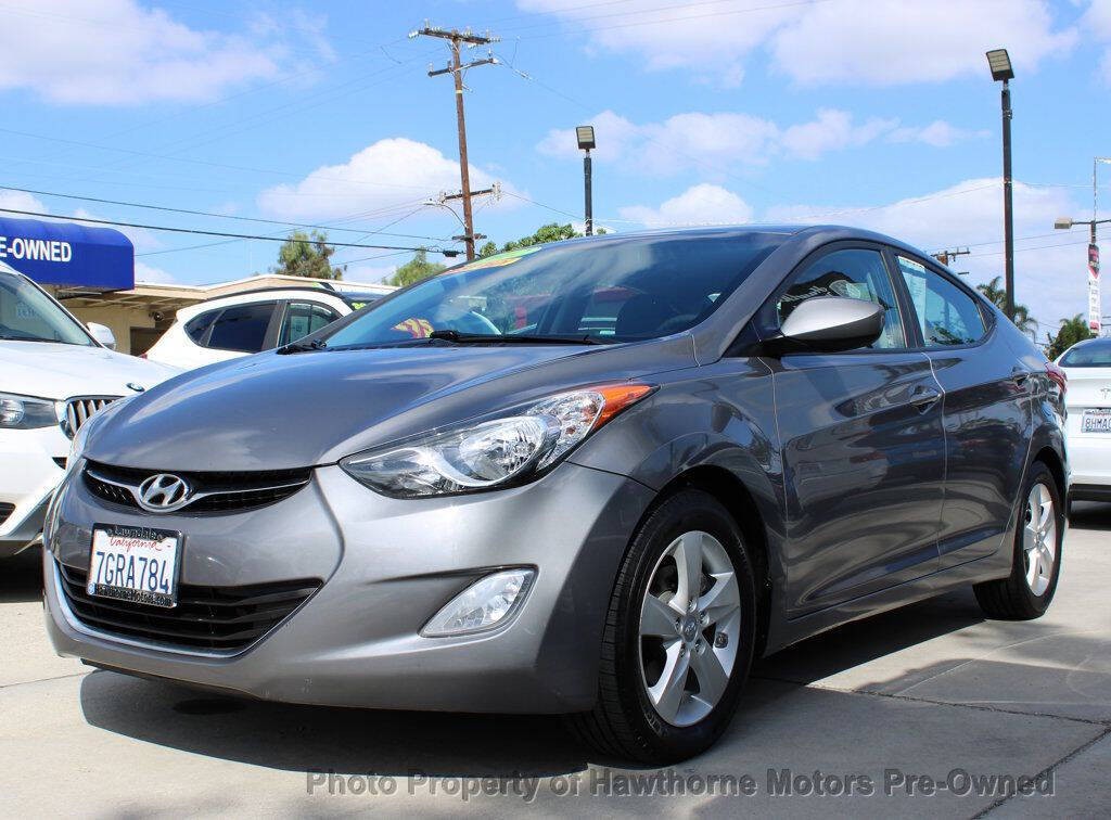 2012 Hyundai Elantra Image 2