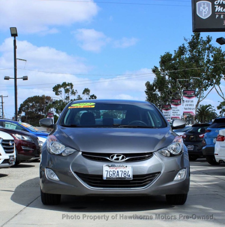 2012 Hyundai Elantra Image 3