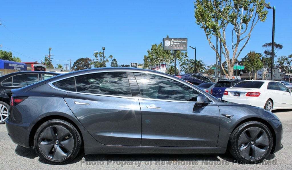 2018 Tesla Model 3 Image 7
