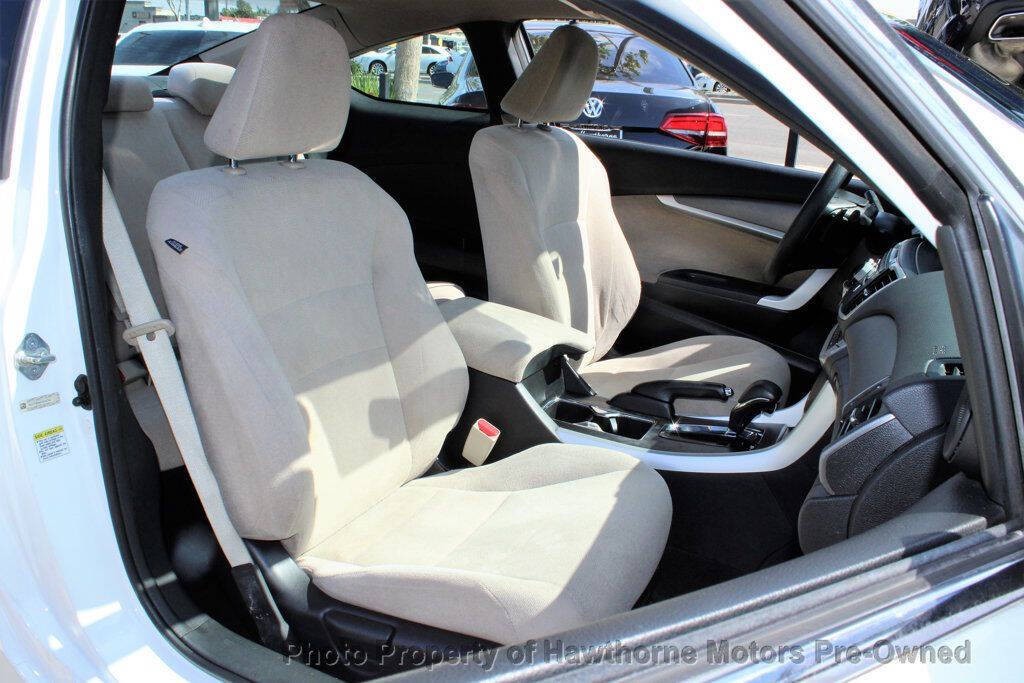 2013 Honda Accord Image 11