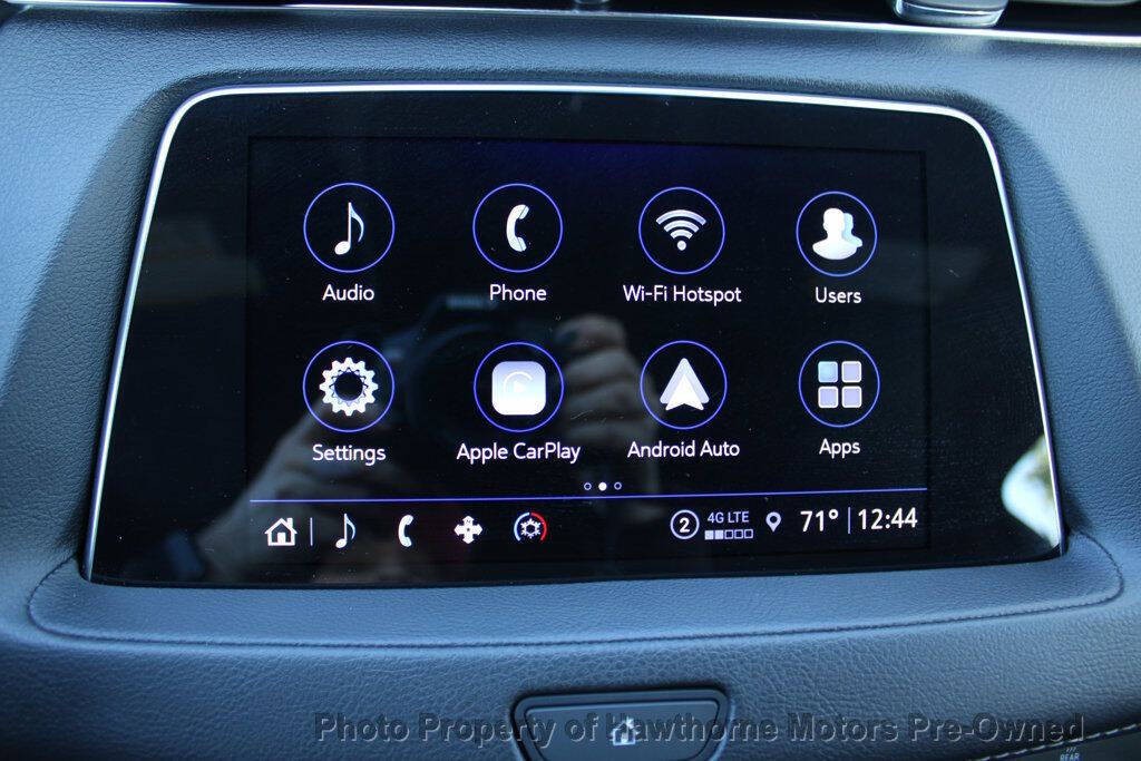 2022 Cadillac XT4 Image 17