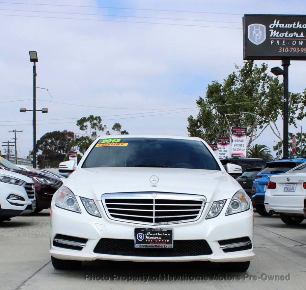 2013 Mercedes-Benz E-Class Image 3