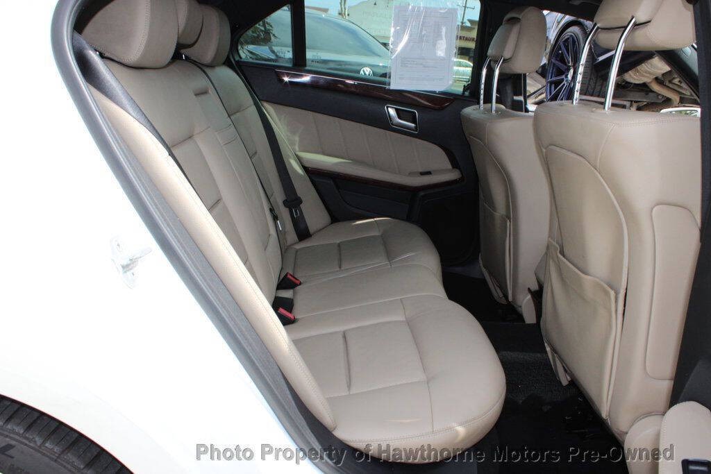 2013 Mercedes-Benz E-Class Image 12