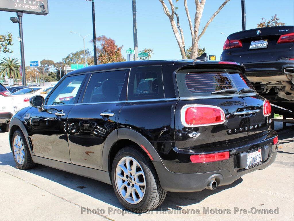 2017 MINI Cooper Clubman Image 5