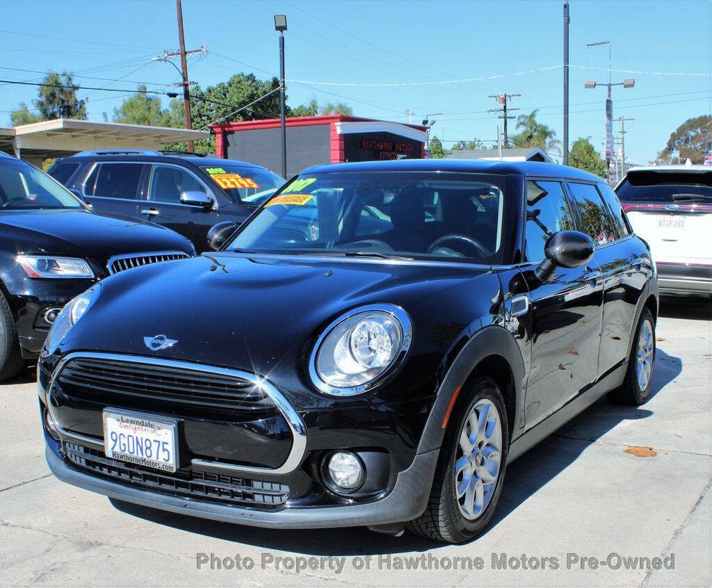 2017 MINI Cooper Clubman Image 18
