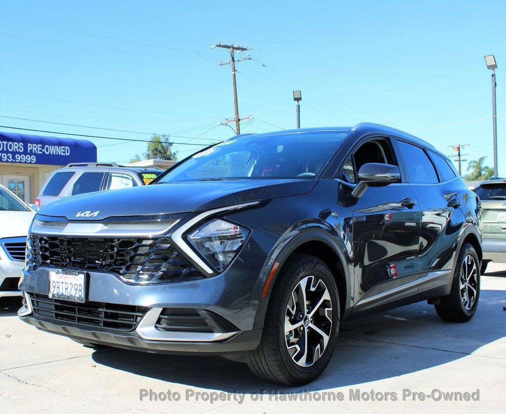 2023 Kia Sportage Image 2