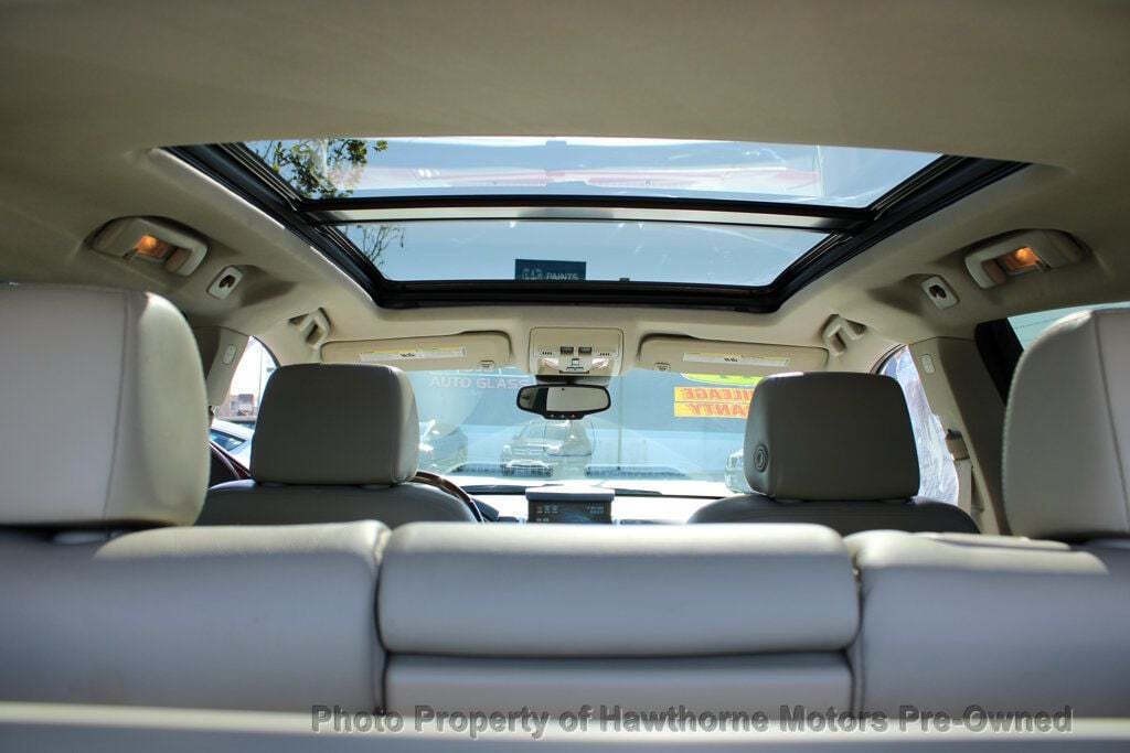 2011 Cadillac SRX Image 14