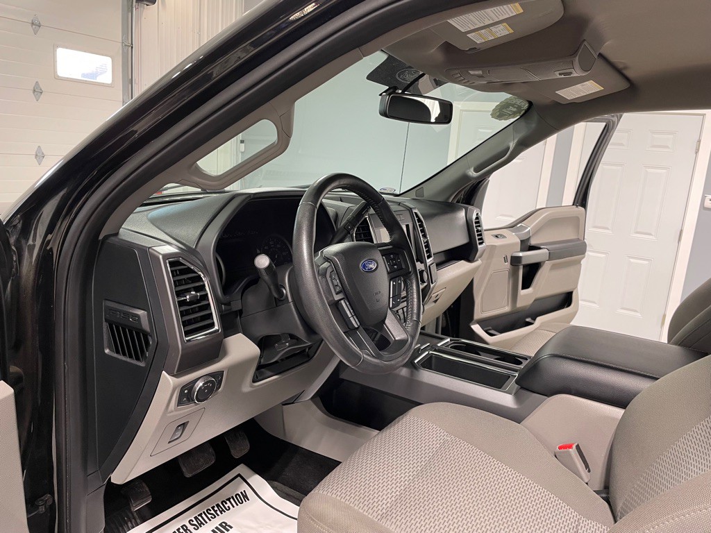 2017 Ford F-150 Image 9