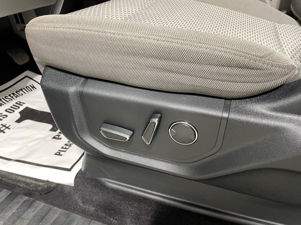 2017 Ford F-150 Image 11