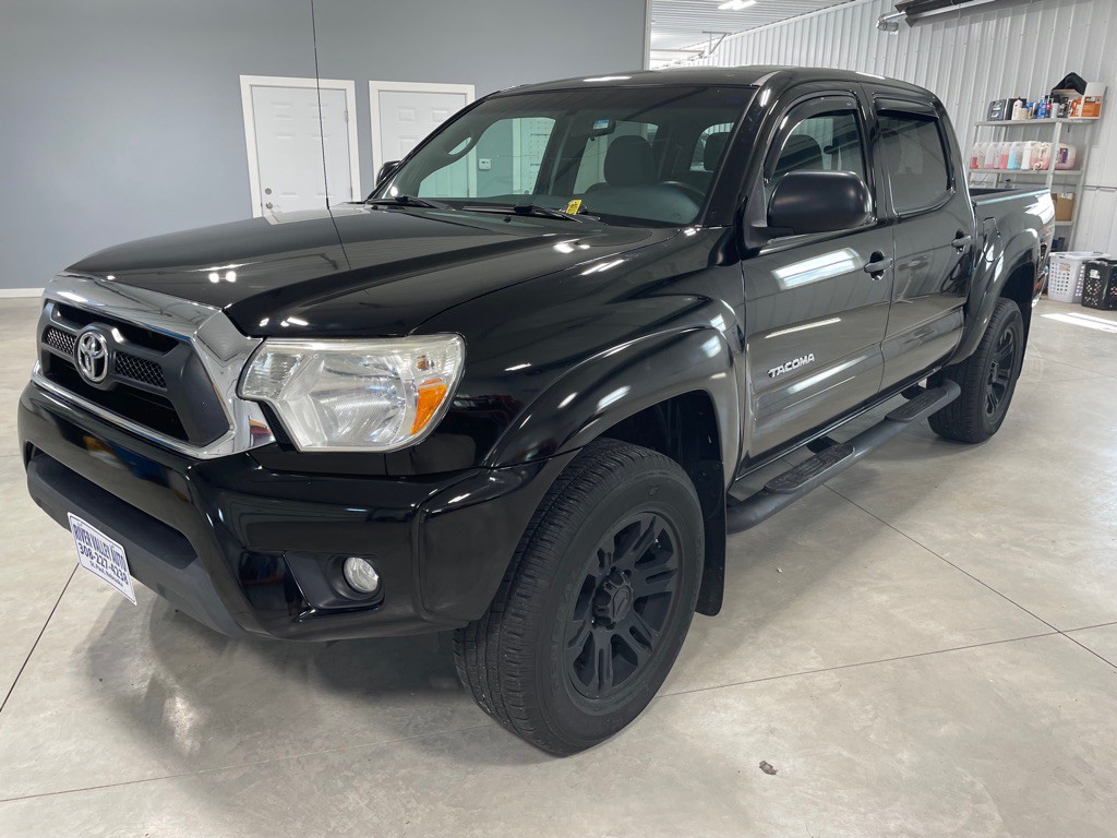 2015 Toyota Tacoma Image 3