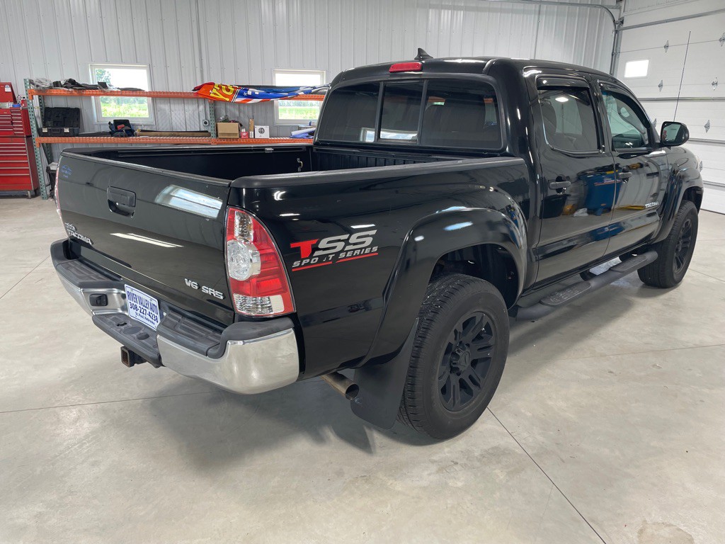 2015 Toyota Tacoma Image 7