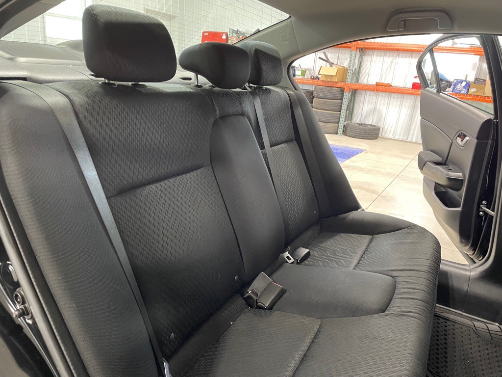 2015 Honda Civic Image 17
