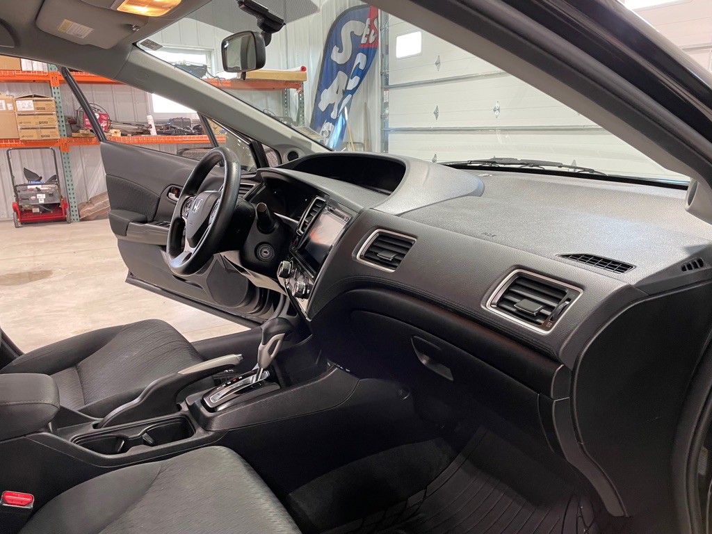 2015 Honda Civic Image 19
