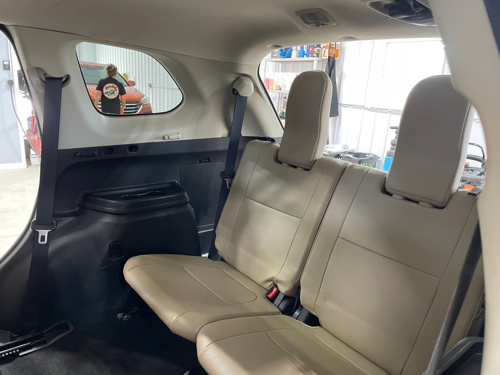 2017 Mitsubishi Outlander Image 21