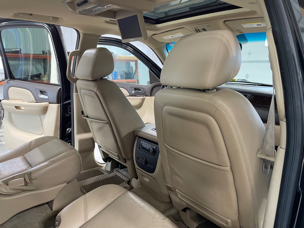2010 GMC Yukon Image 19