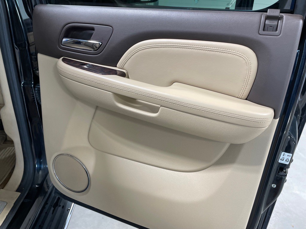 2010 GMC Yukon Image 21