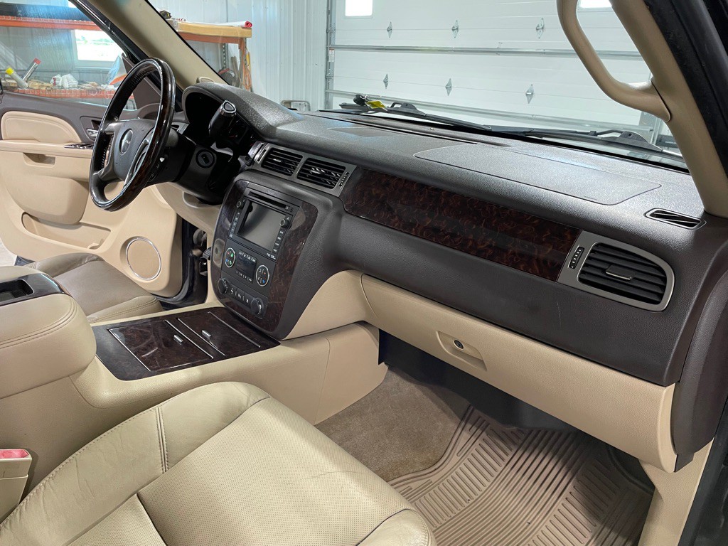 2010 GMC Yukon Image 22