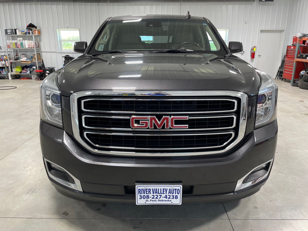 2016 GMC Yukon Image 2