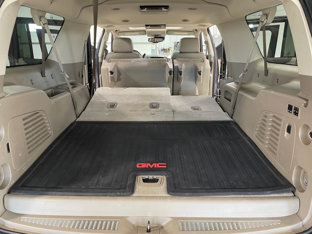 2016 GMC Yukon Image 16