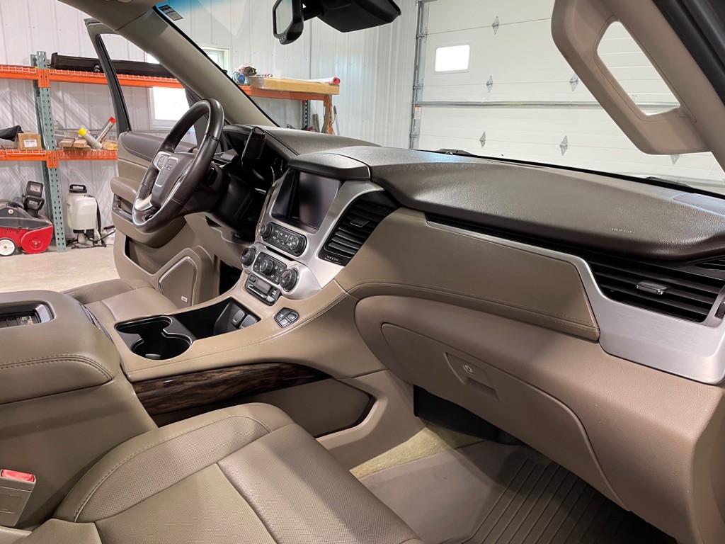 2016 GMC Yukon Image 23