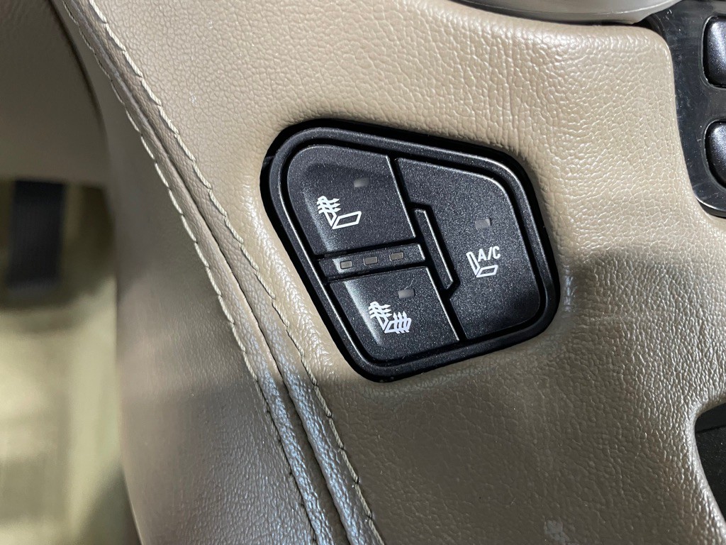 2016 GMC Yukon Image 33