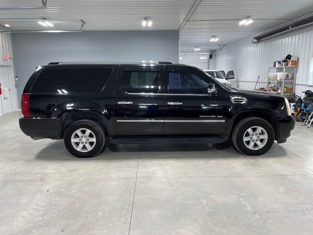 2007 Cadillac Escalade Image 8