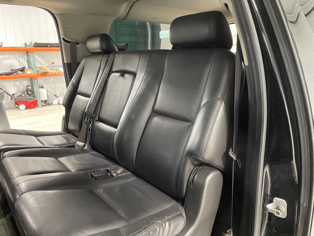 2007 Cadillac Escalade Image 13
